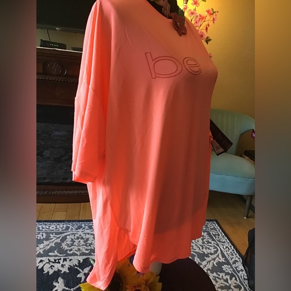 🌼NWT BEBE SPORT 3X MOISTURE WICKING TOP - Picture 4 of 12